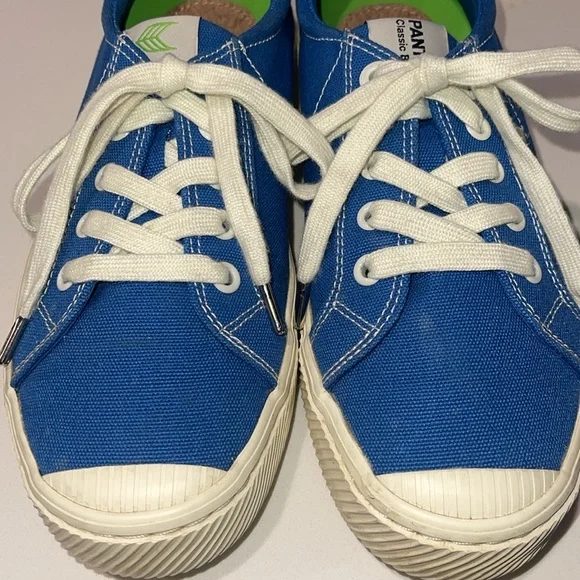 CARIUMA Pantone EUC Women’s Size 8.5 or Men’s Size 7 Classic Blue Canvas Sneaker - Picture 7 of 14